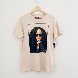NEW H.E.R Portrait Graphic Tee